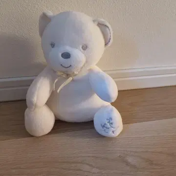 화이트 곰 봉제 인형