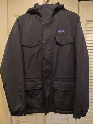 파타고니아 이스마스 후드티 (블랙 S)