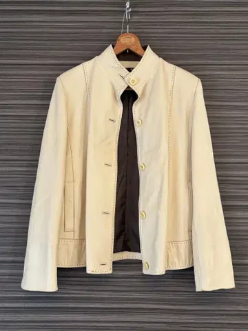 ITALY:MODE 베이지 가죽 자켓 사이즈 77