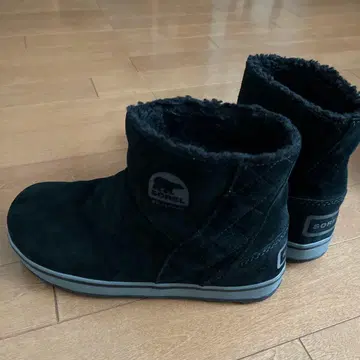 SOREL 블랙 숏부츠