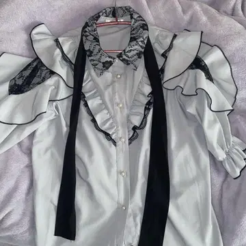 노에미 블라우스 NOEMIE 반팔