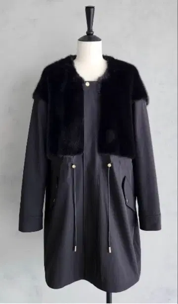 미사용 새상품 PREFERIR 퍼 포함 모즈 코트