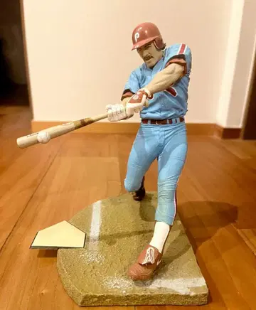 마이크 슈미트 피규어