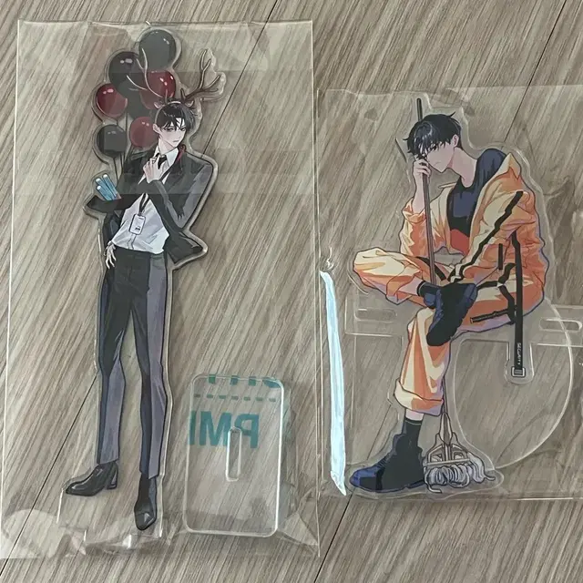 괴담출근 비공굿 아크릴스탠드 판매합니다.