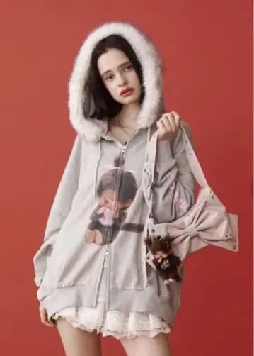 jouetie 몬치치 후드 부착 후드티 M 사이즈