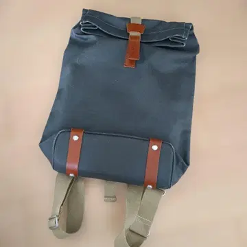 BROOKS 그레이 캔버스 백팩