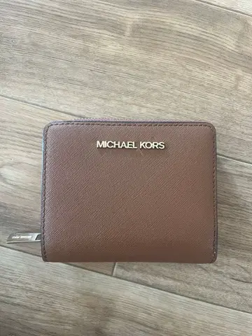 MICHAEL KORS 지갑