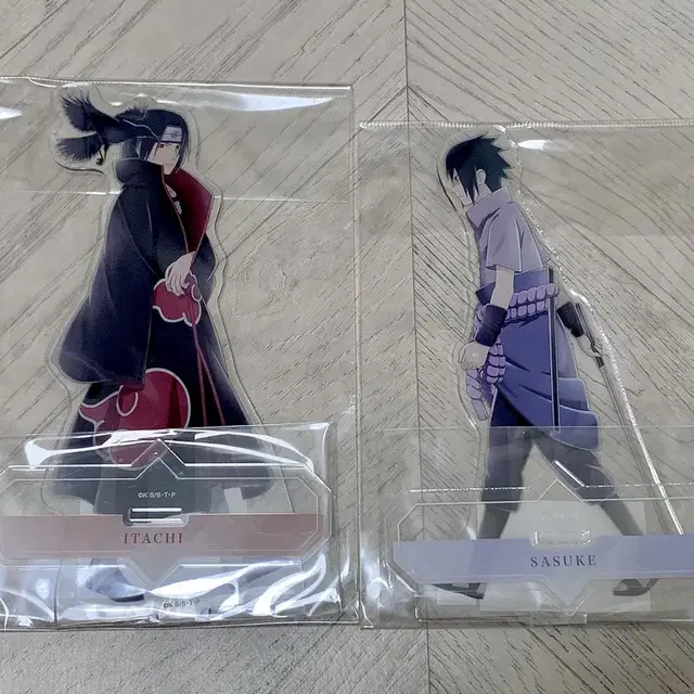나루토 점프 페스타 점페 걸음 빅아크릴 스탠드 우치하 형제 이타치 사스케