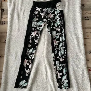 ROXY 플라워 무늬 스패츠 S