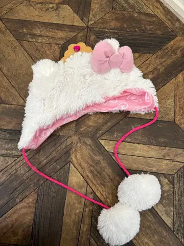 유니버셜 키티 복슬복슬 모자 리본 포함