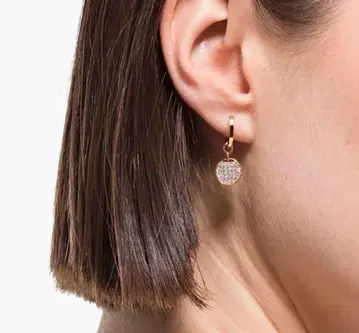 미사용 새상품 SWAROVSKI 스와로브스키 드롭 귀걸이
