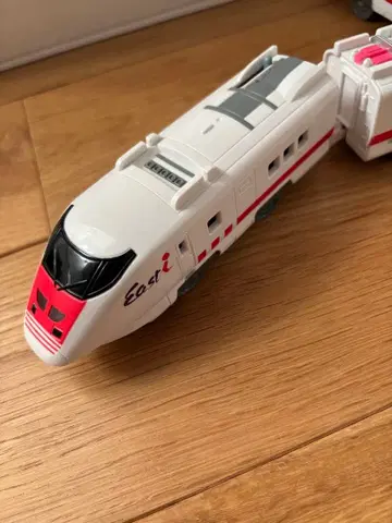 프라레일 이스트 아이