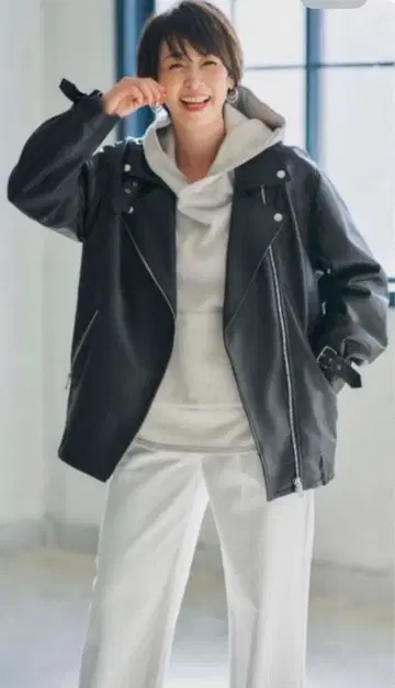 어퍼 하이츠 라이더스 가죽 자켓