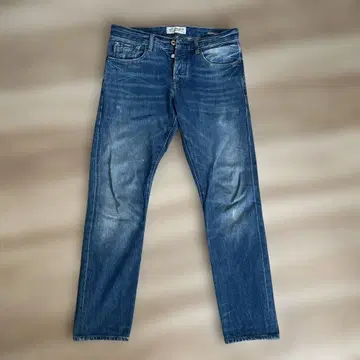 스코치앤소다의 데님 팬츠