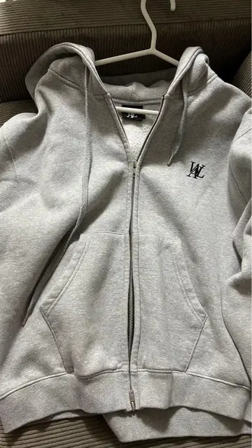 WOOALONG 우알롱 지퍼 후드티