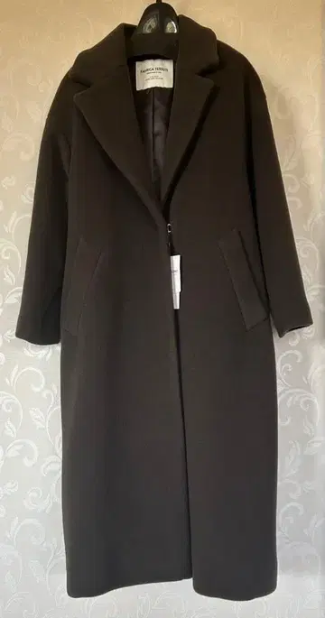 [ 택 포함 ] GREENLABELRELAXING 롱 코트 FAbRICA