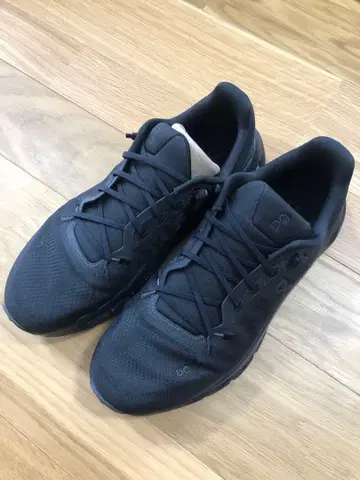 On Cloudtilt 27.5cm Eclipse | Black