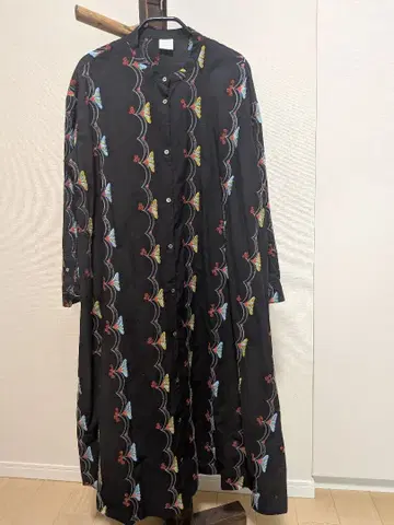 bulle de savon 자수 원피스