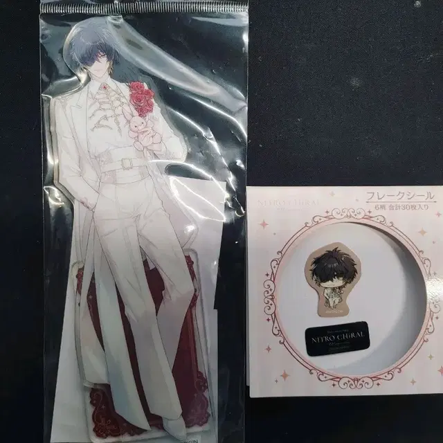 키랄전 슬로우데미지 토와 아크릴스탠드+플레이크 씰 스티커