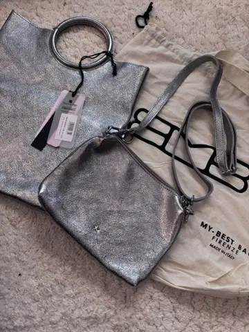 택 포함 새상품 메탈릭 실버 숄더백 2점 세트 이탈리아제