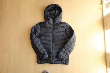 UNIQLO 울트라 라이트 다운 파카
