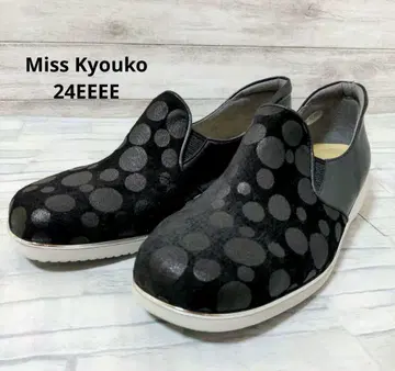Miss Kyouko 블랙 도트 무늬 슬립온 천연 가죽 24EEEE