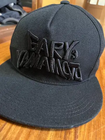 게리 야마모토 플랫 빌 캡