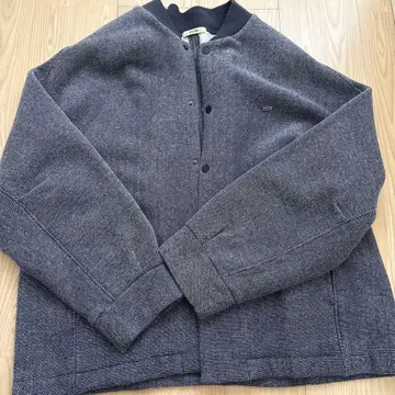 FITH 네이비 점퍼