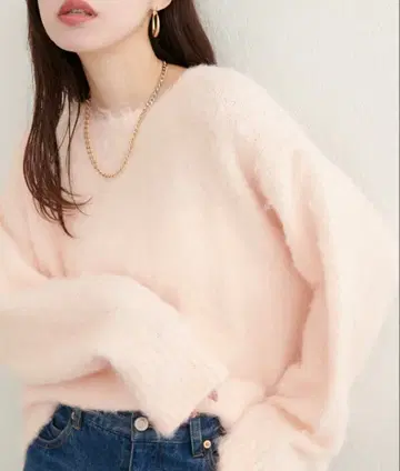 natural couture 샤기 기모 크루넥 니트 풀오버