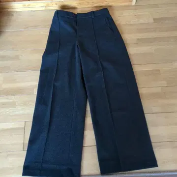 다크 그레이 와이드 팬츠