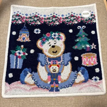 페이퍼 핸드커치프 리베&릴리아 더 너트 크래커 네이비 x 아이보리