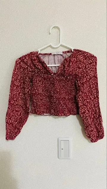 꽃무늬 프릴 블라우스와 스커트 세트 ZARA