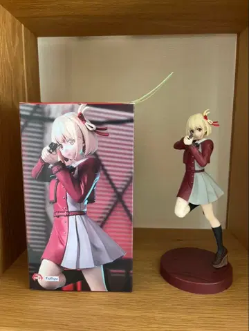 리코리스 코일 니시키기 치사토 피규어