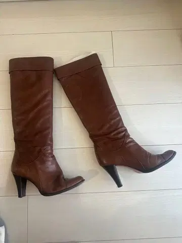 브라운 가죽 롱 부츠 Made in Japan 중간 힐 타카시마야