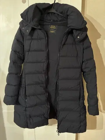 TATRAS 네이비 다운 자켓 후드 부착