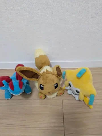 [ 포켓몬 센터 ] 이브이 지라치 보만다