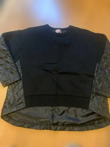 Mao made 블랙 맨투맨 트레이닝복