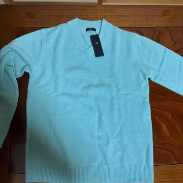 23구 V넥 캐시미어 100% 스웨터