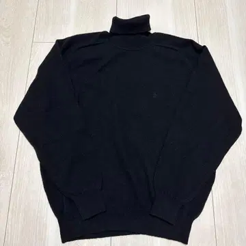 맨싱웨어 터틀넥 스웨터 울 100% 블랙