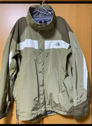 레어템 THE NORTH FACE 구제 의류 마운틴 자켓