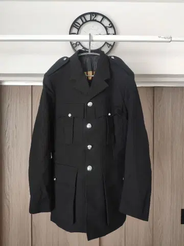 [레어] Grantham 폴리스 자켓 블랙