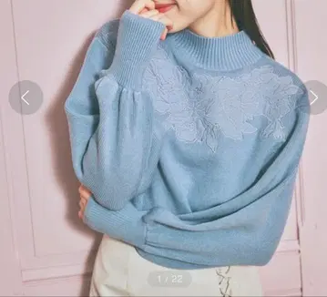 플라워 자수 니트 정가 7700엔