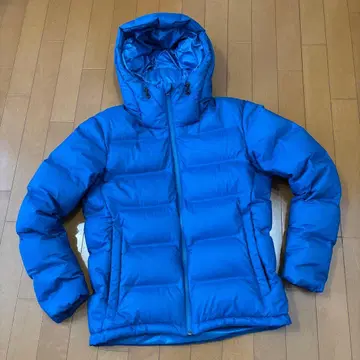 새상품급 UNIQLO 심리스 다운