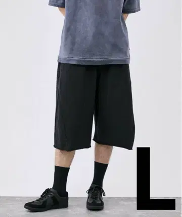 JOURNAL STANDARD 천축 맨투맨 배기 숏팬츠 블랙