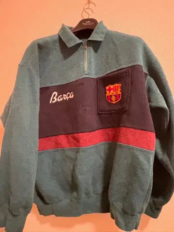 바르셀로나 하프 지퍼