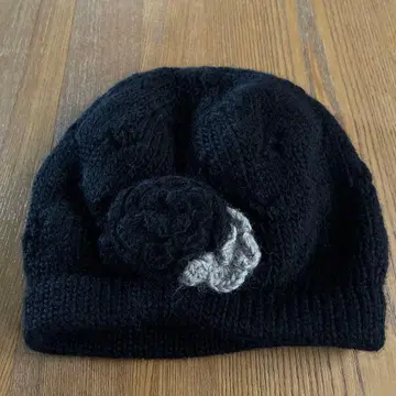 mikayo mathushima 꽃 모티브 니트 모자 프리 사이즈 블랙