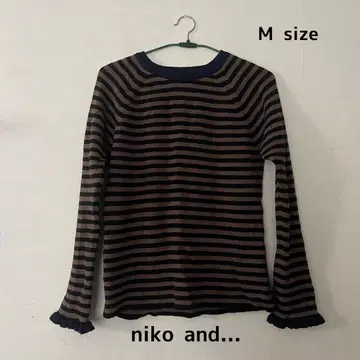 니코앤드 [ MODE NORM CORE ] 프릴 커프스 리브 풀오버