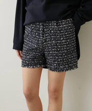 윔 가젯 [ THE PAUSE ] 트위드 숏팬츠