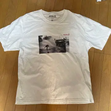 ROARK 그래프 티셔츠