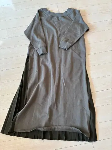 택 포함 새상품 AIphabers AIphabet 그레이 긴팔 원피스